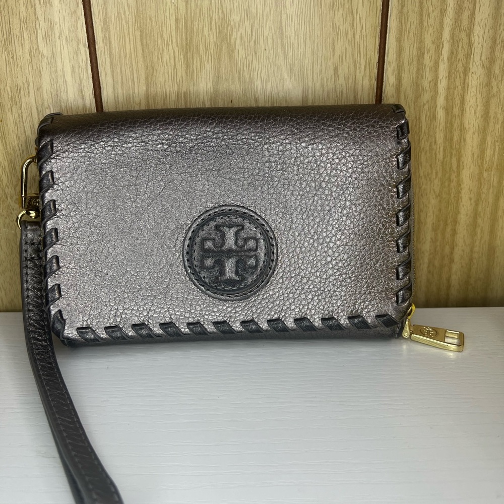 Metallic Wristlet with Logo